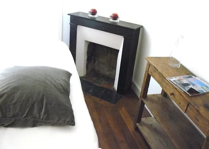 La Cour Du 5ème - D'hôtes 4* Paris