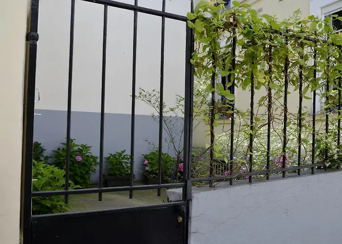 La Cour Du 5ème - D'hôtes
