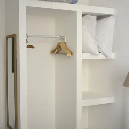 Oda ve Kahvaltı La Cour Du 5eme - D'hotes