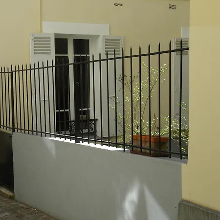 La Cour Du 5ème - D'hôtes