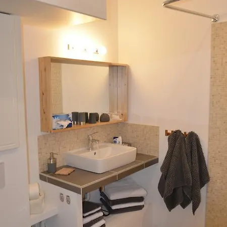 La Cour Du 5eme - D'hotes Oda ve Kahvaltı 4*