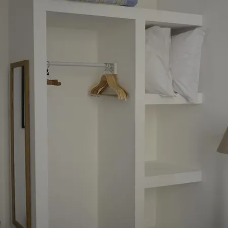 La Cour Du 5eme - D'hotes Oda ve Kahvaltı Paris