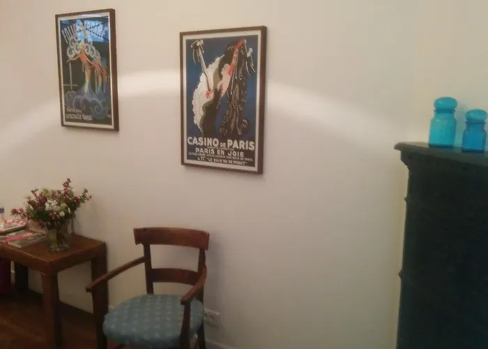 La Cour Du 5ème - D'hôtes Bed & Breakfast 4*