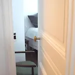 Nocleg ze śniadaniem La Cour Du 5eme - D'hotes Paryż
